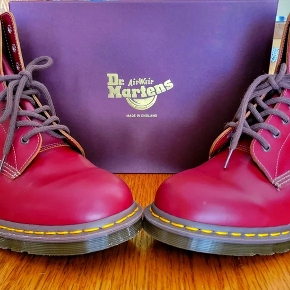 Made in England Doc Marten boots - Picture 2 of 6